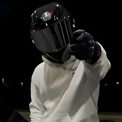 x8r